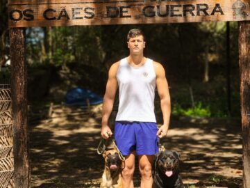 Soldado Fuzileiro Naval Lucas Oliveira Pereira conquistou a certificação internacional BH para o Cão de Guerra Quill.