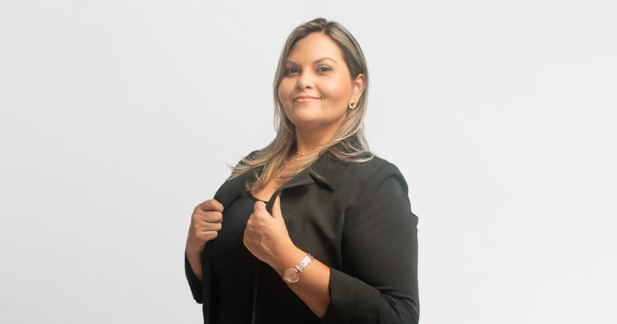 Aline Rinaldi atua na estruturação preventiva das operações de transporte por meio da RSA Assessoria Logística.